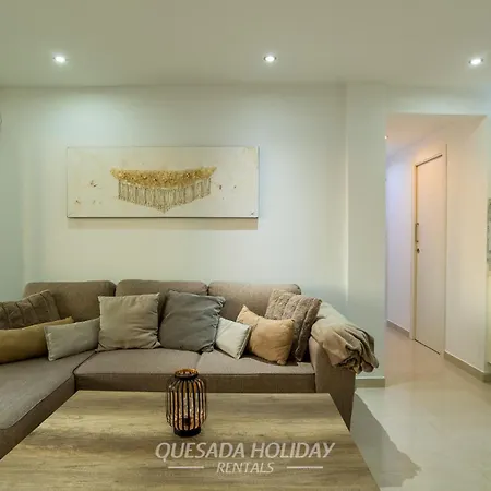 100mts To Beach, Luxury Encanto Appartement
