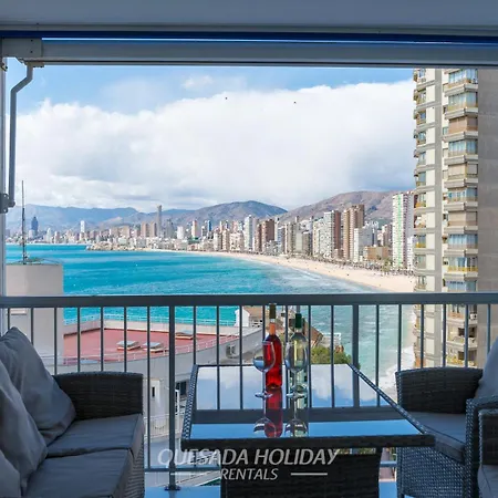 100mts To Beach, Luxury Encanto Appartement *