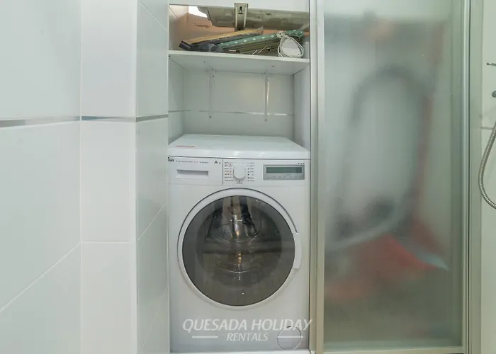 100mts To Beach, Luxury Encanto * بينايدورم