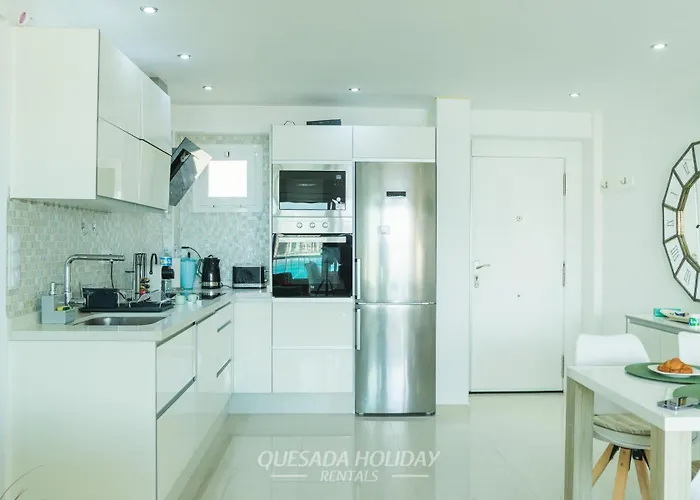 100mts To Beach, Luxury Encanto * بينايدورم
